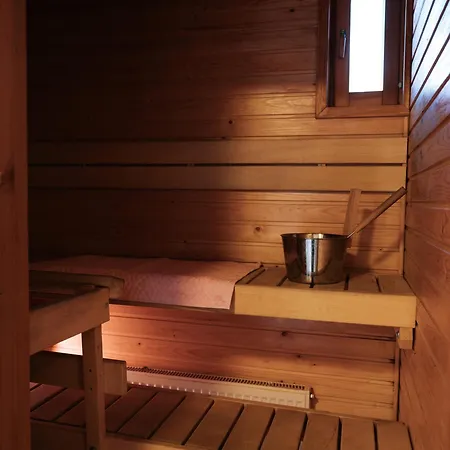 Bears Nest Apartment Rovaniemi